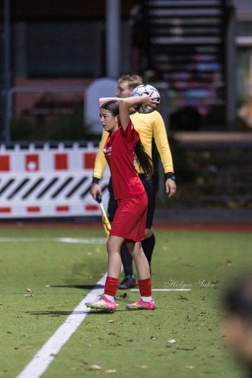 Bild 84 - wBJ Eimsbuettler TV - Hamburger SV : Ergebnis: 1:2